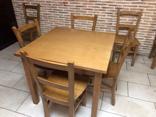 MESA DE SALÓN/COCINA DE MADERA