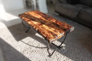 MESA MADERA PINO CON ESTRUCTURA DE HIERRO