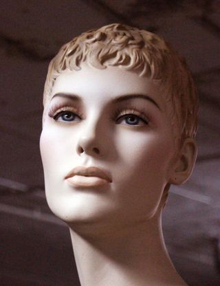 Antiguo maniqui color natural de silestone