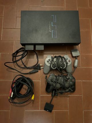 Console playstation 2 + cavi e accessori