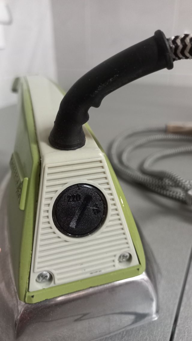 Plancha vintage años 60/70