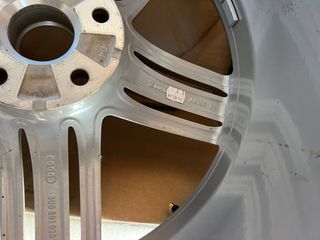 llanta original audi rs