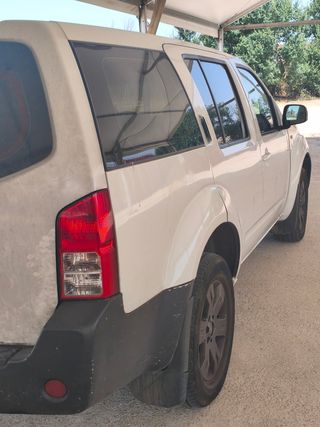 Nissan Pathfinder 2007