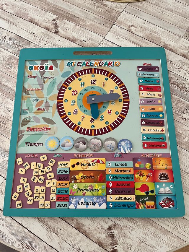 Calendario de madera