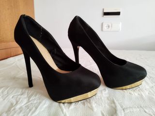 Zapato de tacón 