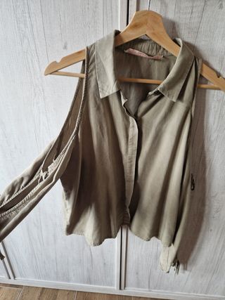 Blusa hombros descubiertos. 