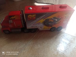 Camión remolque cars Disney