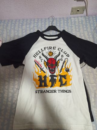 Camiseta stranger things