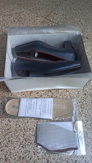 Zapatos mujer talla 37  10 euros
