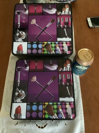 2 Cajas Metalicas Maquillaje