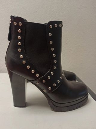 Stivale stivaletto donna borchie Zoe 40