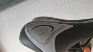 bici pieghevole telaio bianco lucido