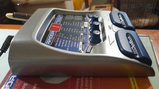 PEDAL EFECTOS GUITARRA