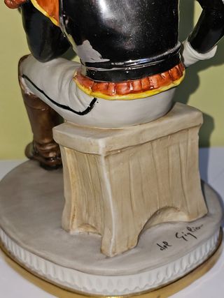 FIGURA PORCELANA DE GIGLIO -colecionismo-