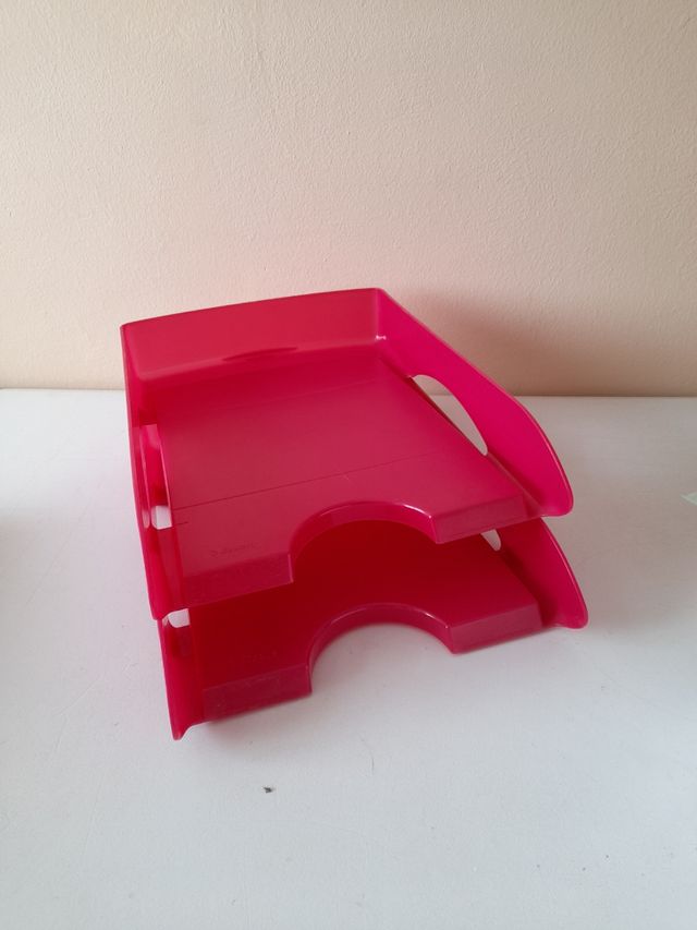 Bandejas escritorio rosas