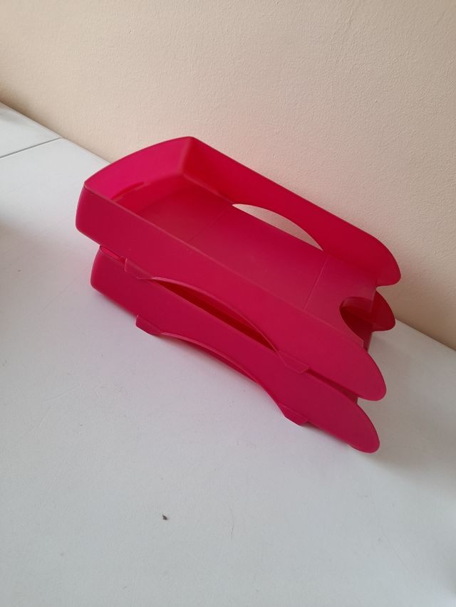 Bandejas escritorio rosas