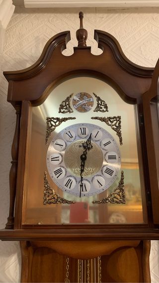 reloj de pared con pendulos Hersa