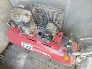 Attrezzatura per officina