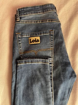 Vaqueros LOIS talla 32 de hombre. SIN ESTRENAR