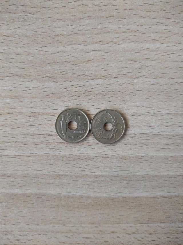 Monedas de 25 pesetas