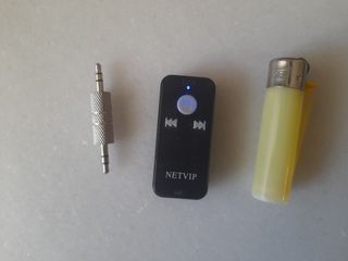 Transmisor Bluetooth y manos libres