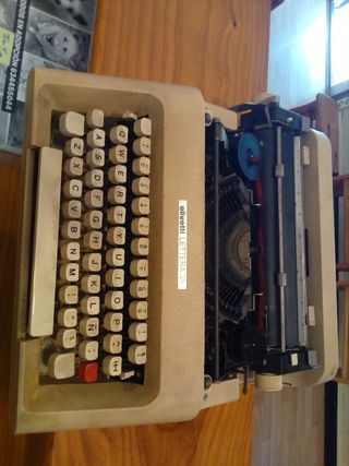 Máquina escribir antigua