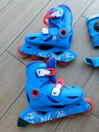 Patines Oxelo 28-30 y protecciones