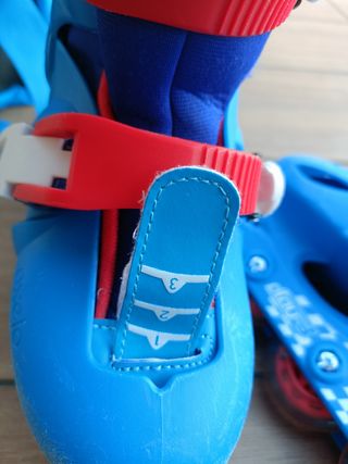 Patines Oxelo 28-30 y protecciones