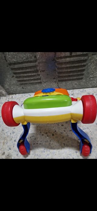 Andador marca Chicco