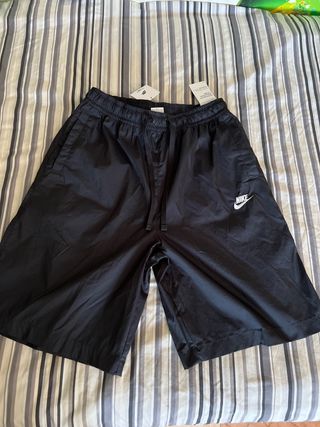 Bermudas Nike
