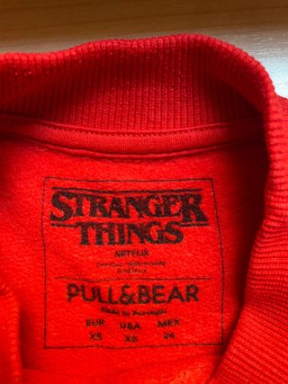 sudadera stranger things