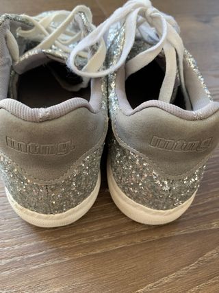 Zapatos con purpurina de mtng T39