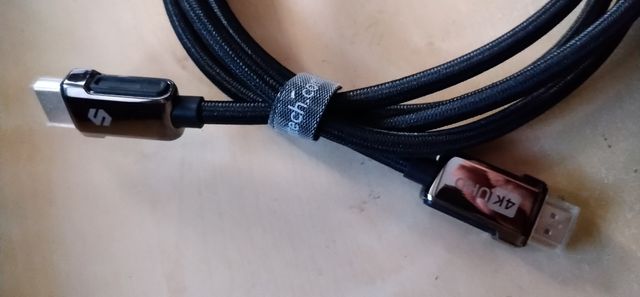 Cable 4K UHD