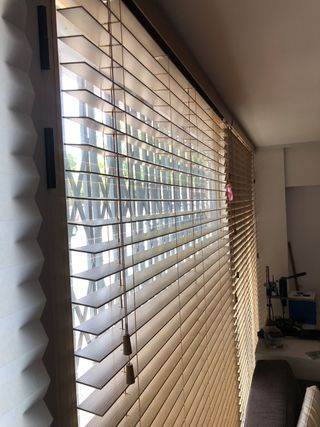 Persianas venecianas de aluminio imitación roble