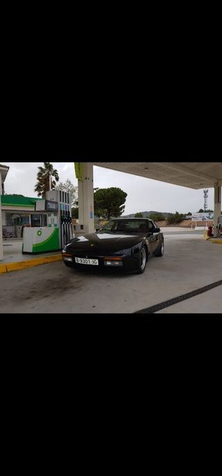 Porsche 944 turbo 1985