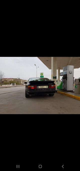 Porsche 944 turbo 1985