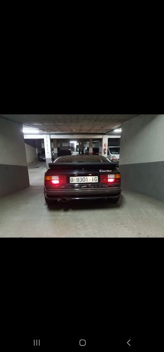 Porsche 944 turbo 1985