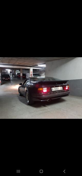 Porsche 944 turbo 1985