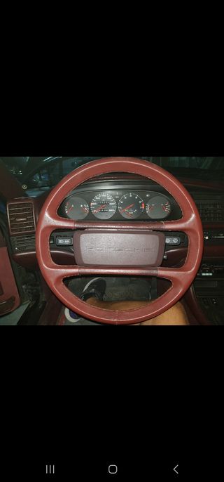 Porsche 944 turbo 1985