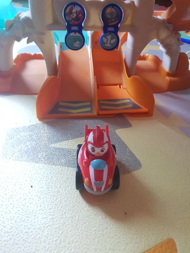 Pista superwings