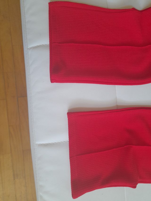 Pantalón pitillo bolsillos cremallera 