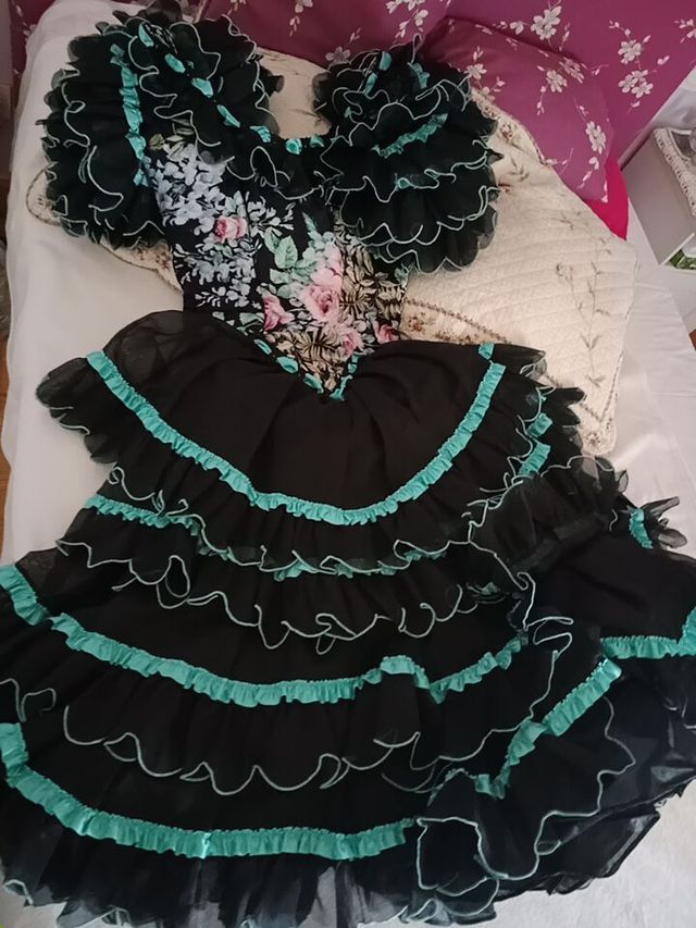 VESTIDO SEVILLANA