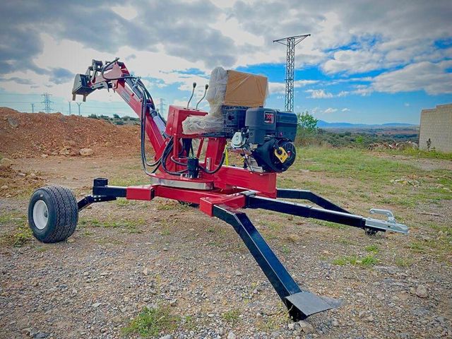 MANTIS! MINI EXCAVADORA CON ENTREGA A DOMICILIO