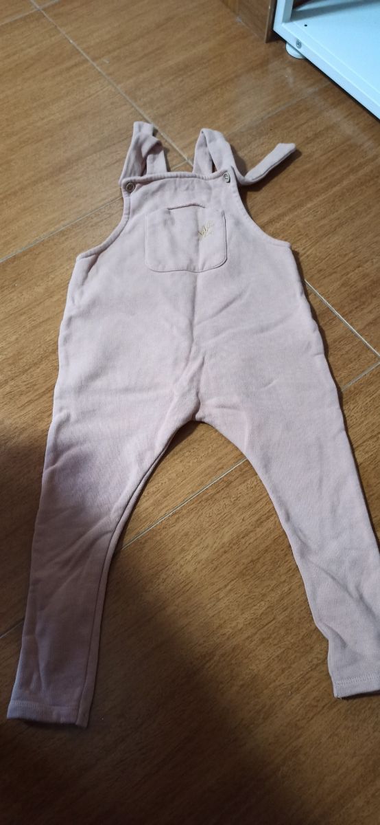 Peto joggin Mi canesú