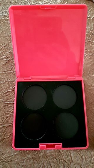 Palette e pennello Neve Cosmetics