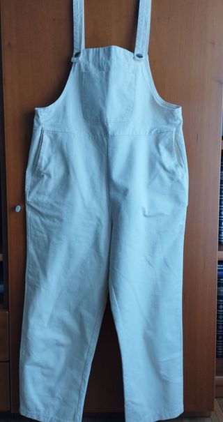 Peto beige