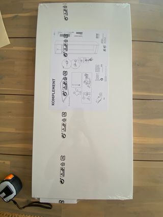 Balda blanca ikea komplement