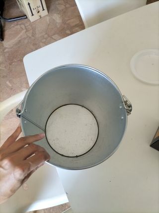 Cubos de metal