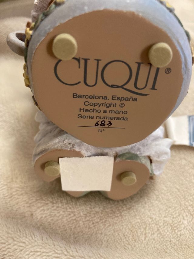 Figura Cuqui ref 4306