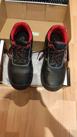 ZAPATOS DE SEGURIDAD TALLA 36